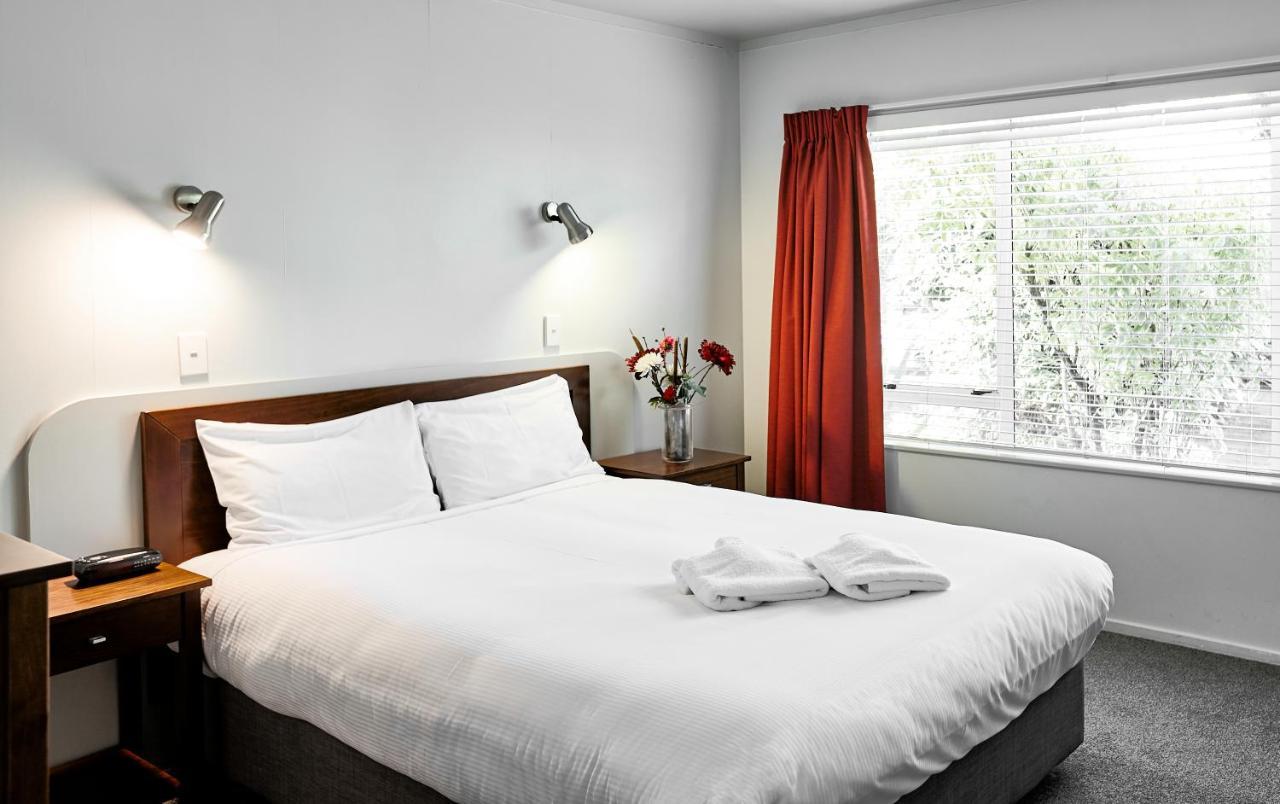 Turangi Leisure Lodge Екстериор снимка