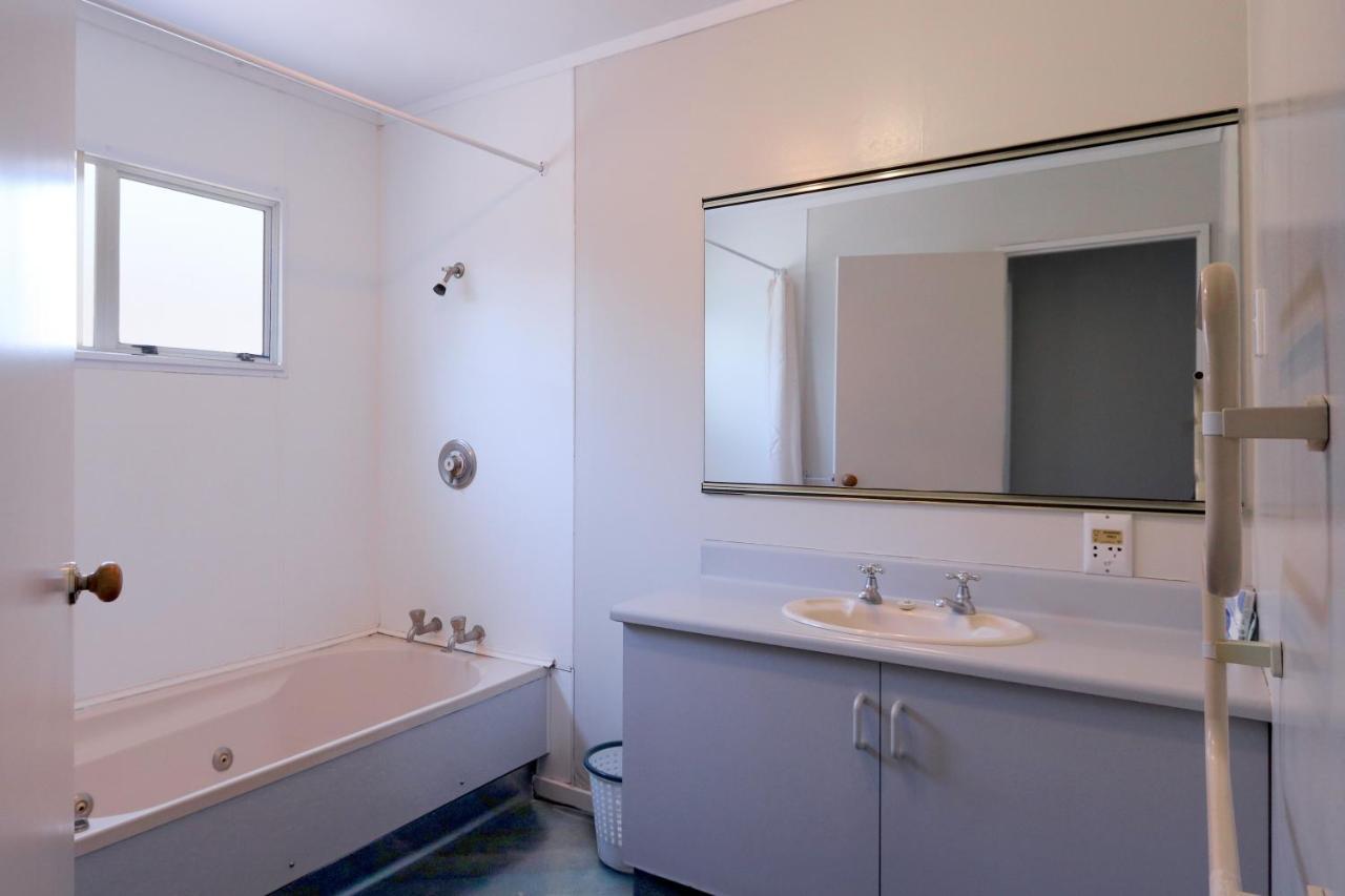 Turangi Leisure Lodge Екстериор снимка