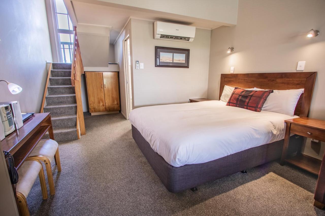 Turangi Leisure Lodge Екстериор снимка