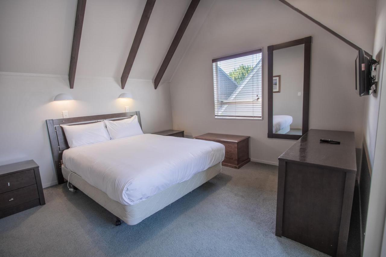 Turangi Leisure Lodge Екстериор снимка