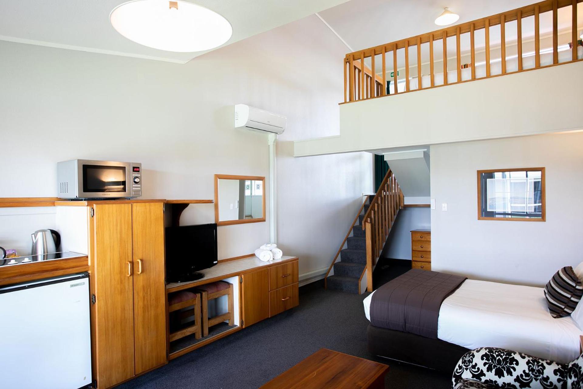 Turangi Leisure Lodge Екстериор снимка